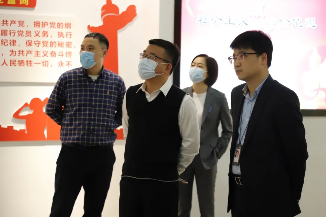 瑞安市人大常委会周晓华副主任一行莅临威廉希尔williamhill调研